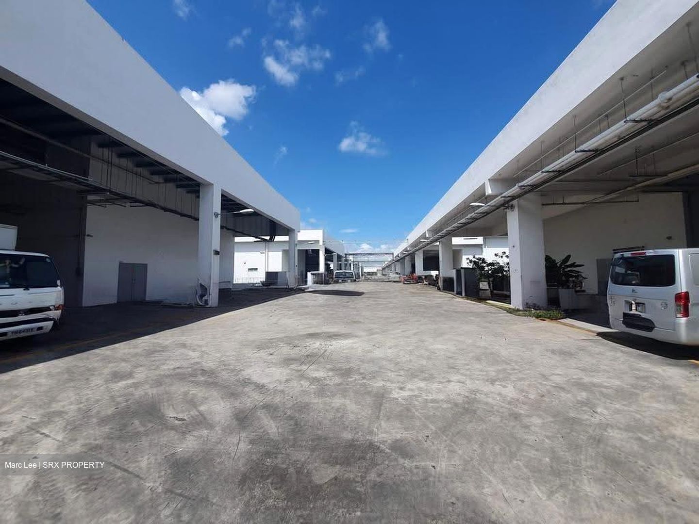 North Spring Bizhub (D27), Factory #607312951